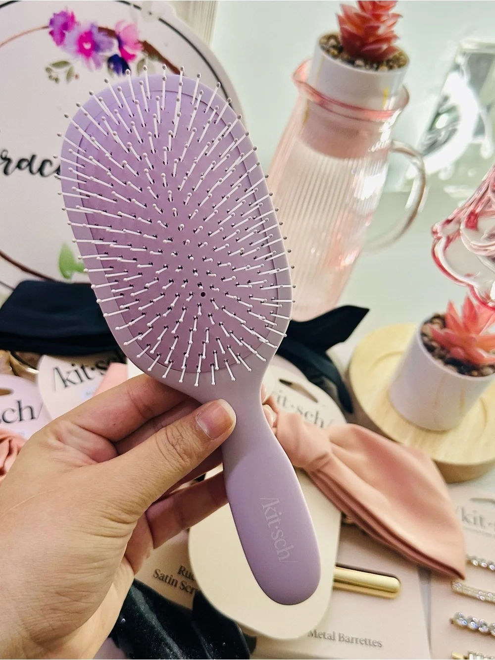 Silicone Hair Brush Kitsch Paddle Brush - Soft Violet